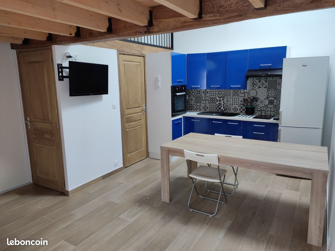 Maison à louer, 24m², Taillebourg