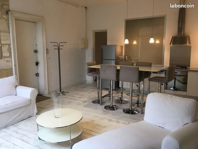 Appartement à louer, 74m², Bordeaux
