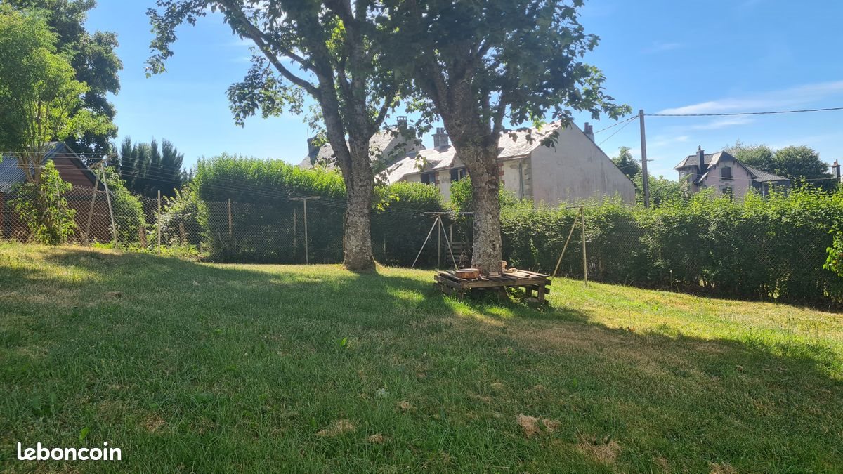 Appartement à louer, 80m², Marcenat