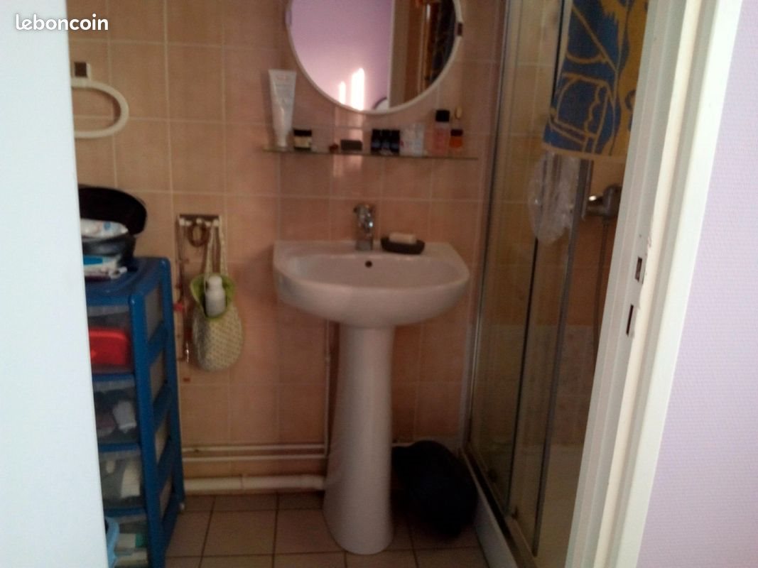 Maison à louer, 60m², Donzy