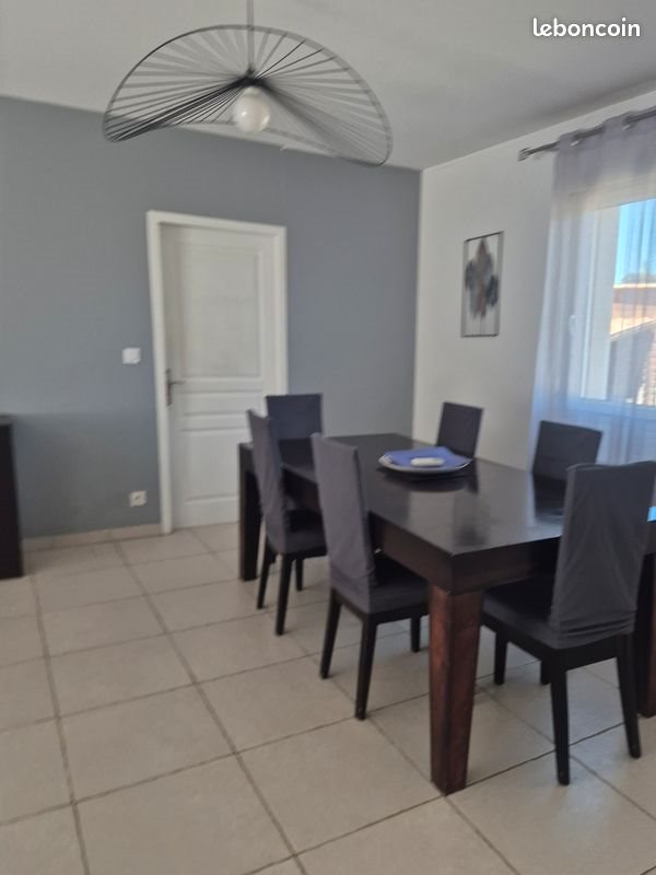 Maison à louer, 130m², Vogüé