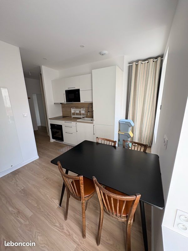 Appartement à louer, 40m², Saint-Laurent-sur-Sèvre