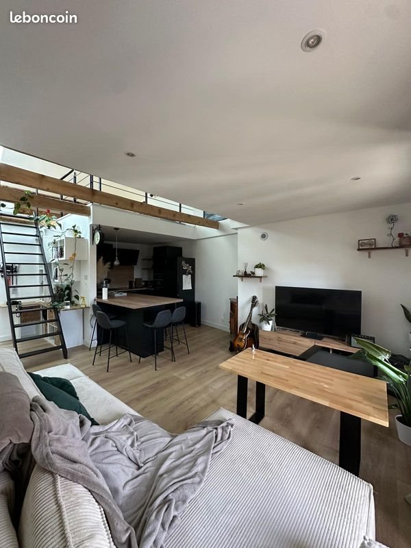 Appartement à louer, 70m², Vesancy