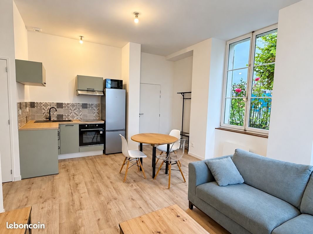 Appartement à louer, 40m², Gennes