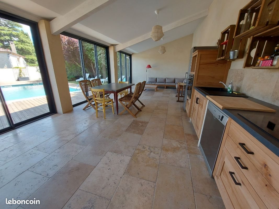 Appartement à louer, 45m², Vaison-la-Romaine