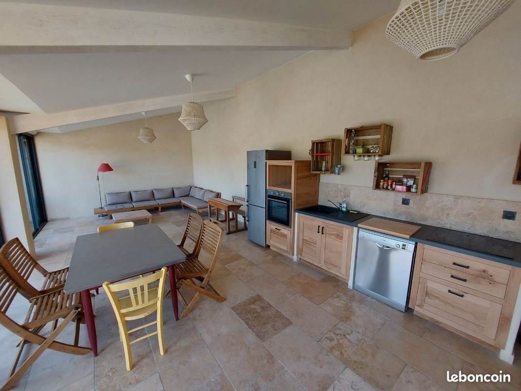 Appartement à louer, 45m², Vaison-la-Romaine
