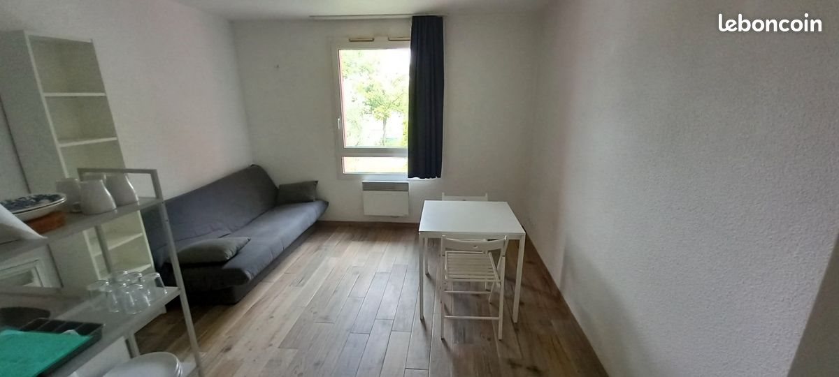 Appartement à louer, 18m², Montigny-le-Bretonneux