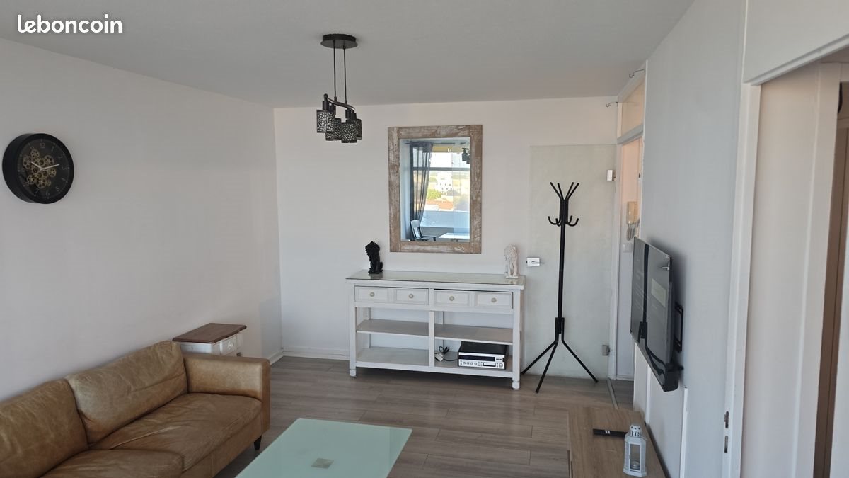 Appartement à louer, 54m², Bron