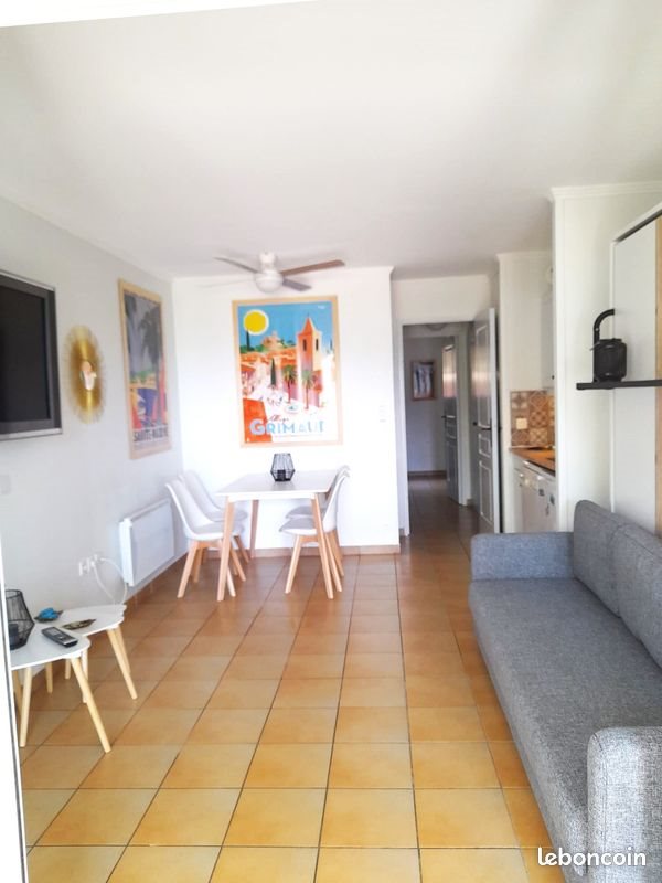 Appartement à louer, 30m², Grimaud