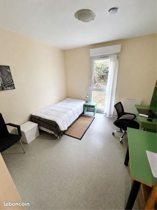 Appartement à louer, 18m², Le Creusot