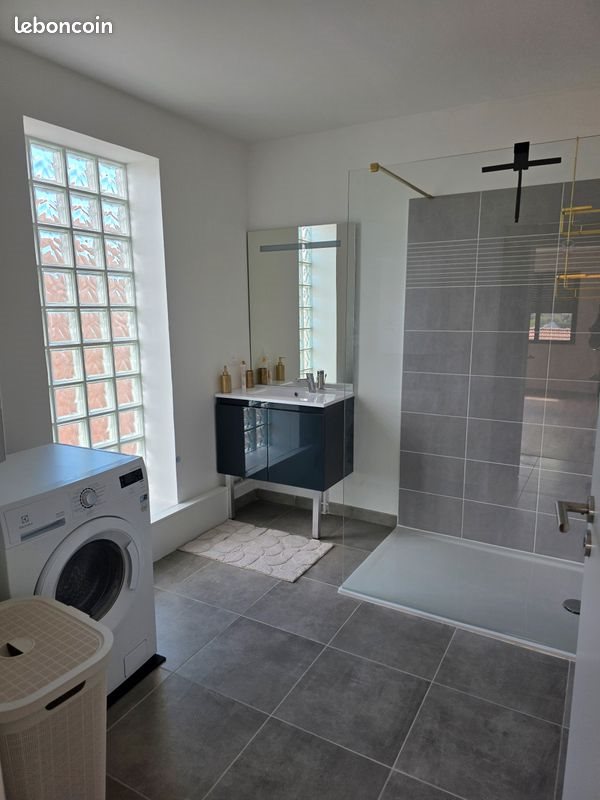 Appartement à louer, 77m², Vaux-le-Pénil