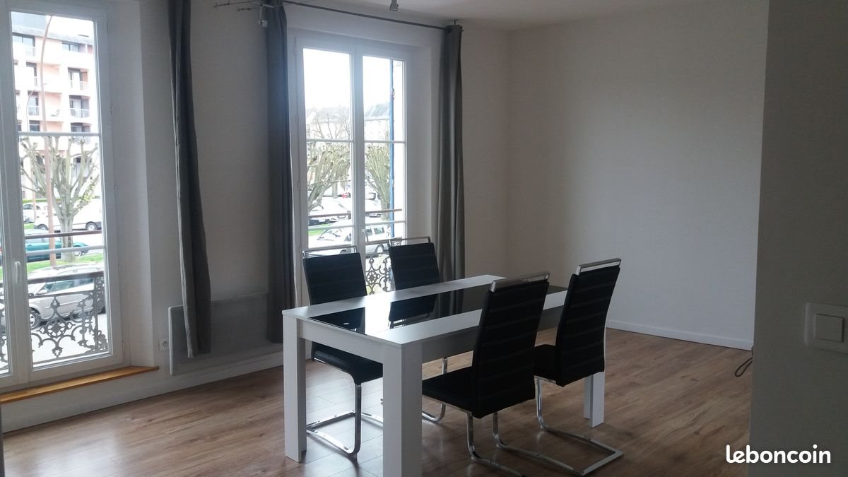 Appartement à louer, 57m², Evreux