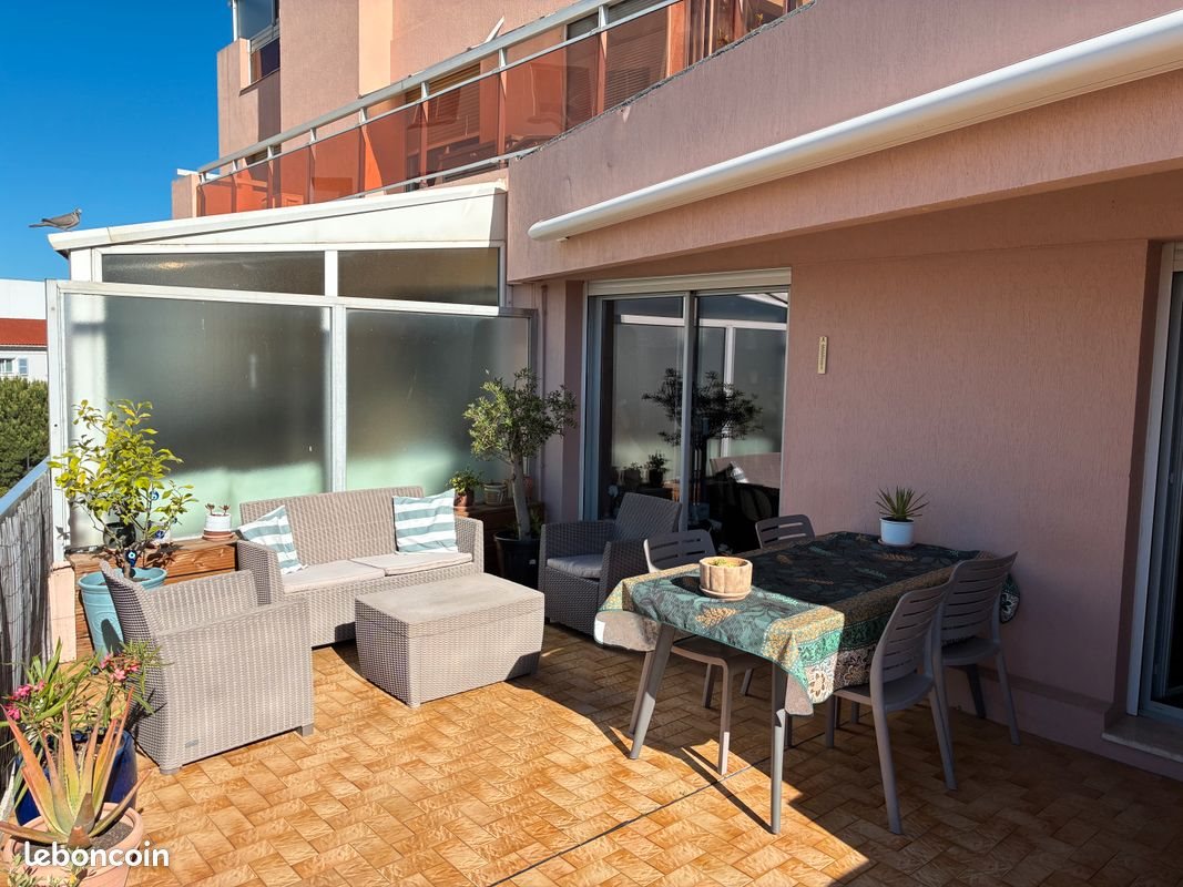 Appartement à louer, 50m², Antibes