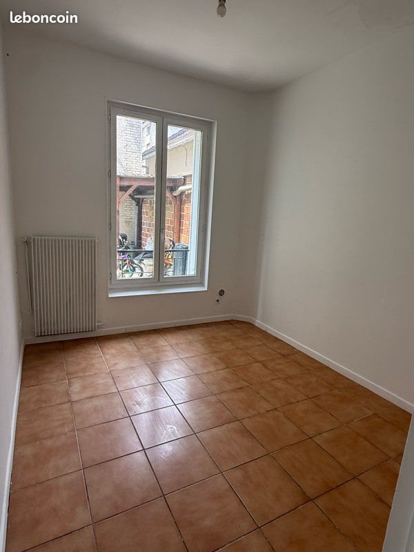 Appartement à louer, 35m², Aulnay-sous-Bois