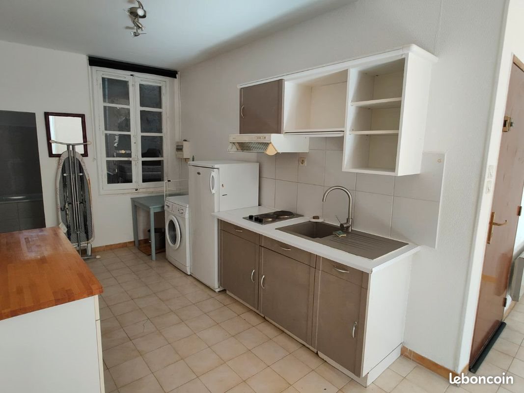 Appartement à louer, 35m², Aubagne