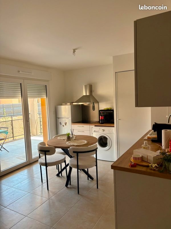 Appartement à louer, 46m², Peynier