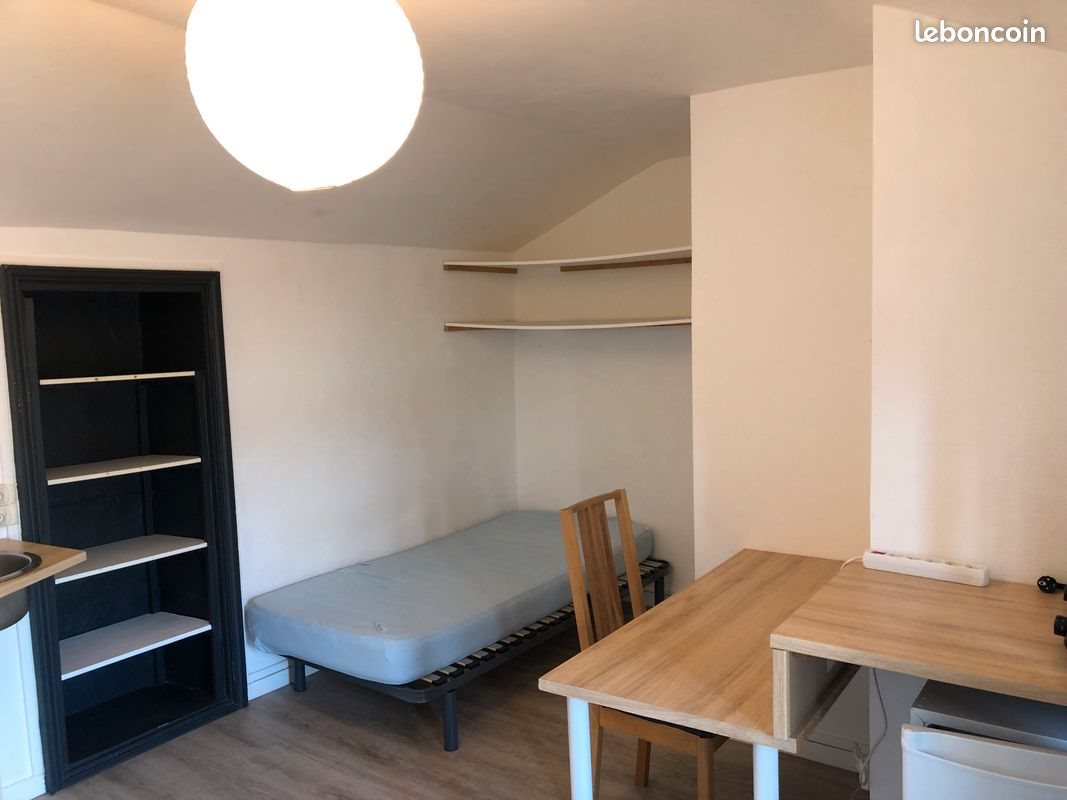 Appartement à louer, 13m², Saint-Laurent-sur-Sèvre