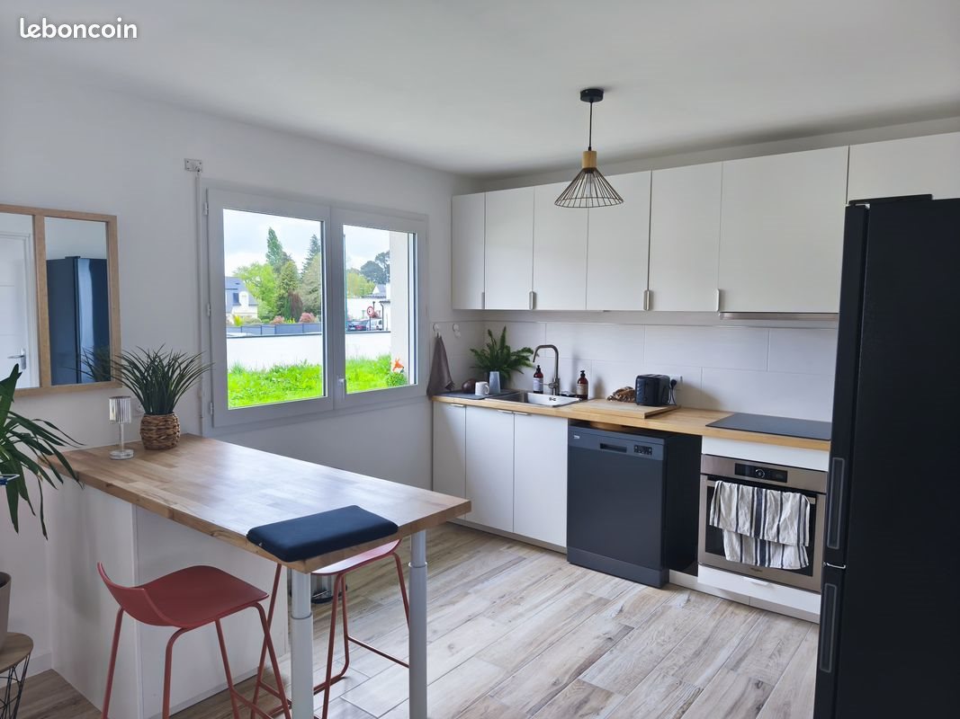 Maison à louer, 78m², Elven