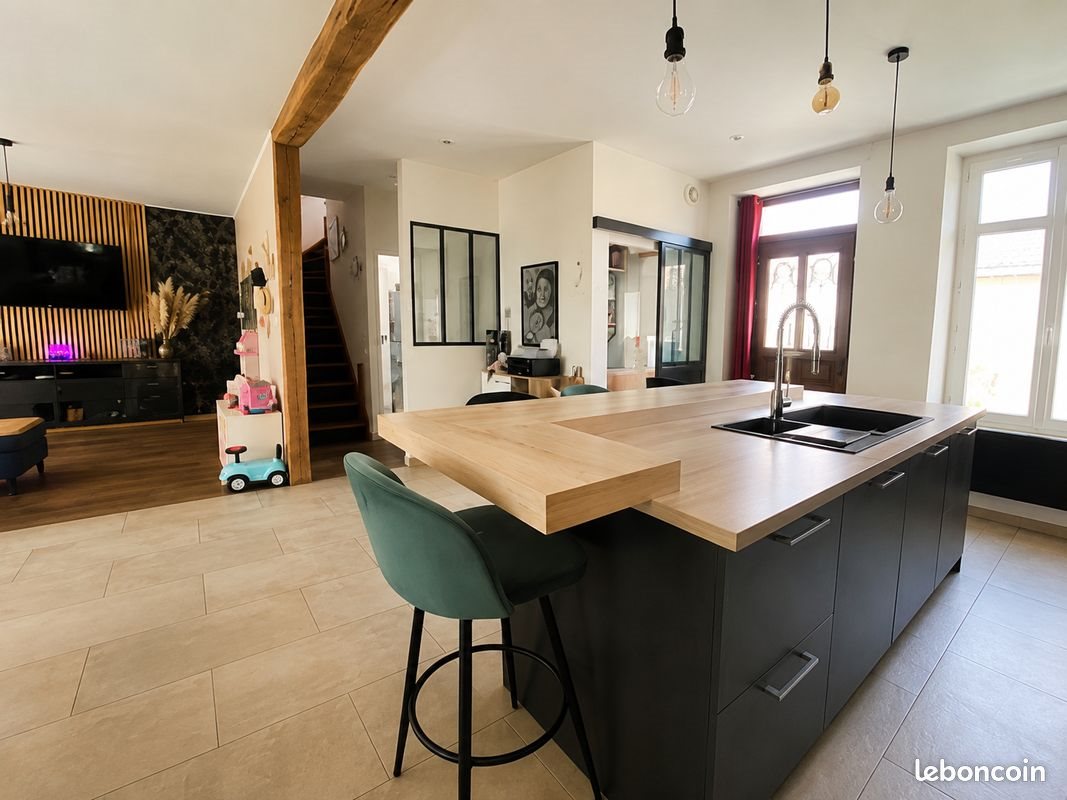 Maison à vendre, 108m², Lignières