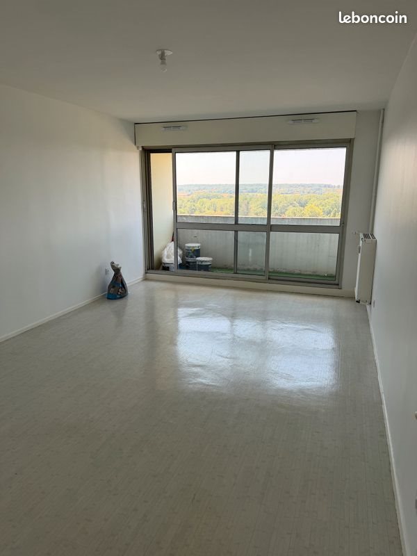 Appartement à louer, 55m², Moulins