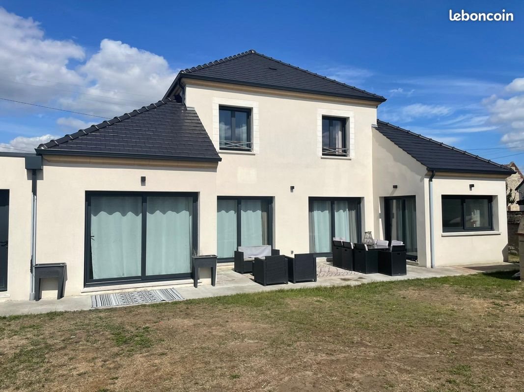 Maison à vendre, 201m², Saint-Martin-Longueau