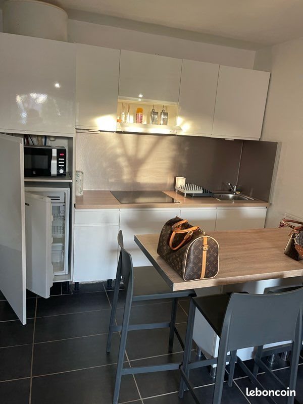 Appartement à louer, 28m², Saint-Cyr-sur-Mer