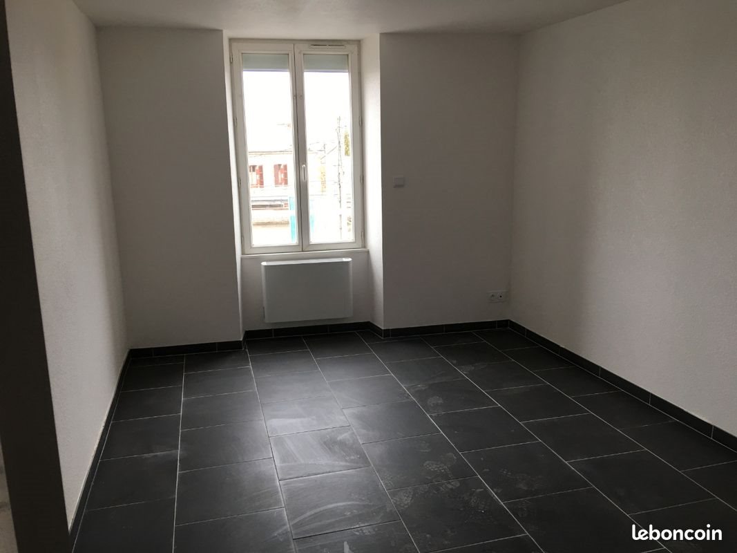 Appartement à louer, 28m², Guéret