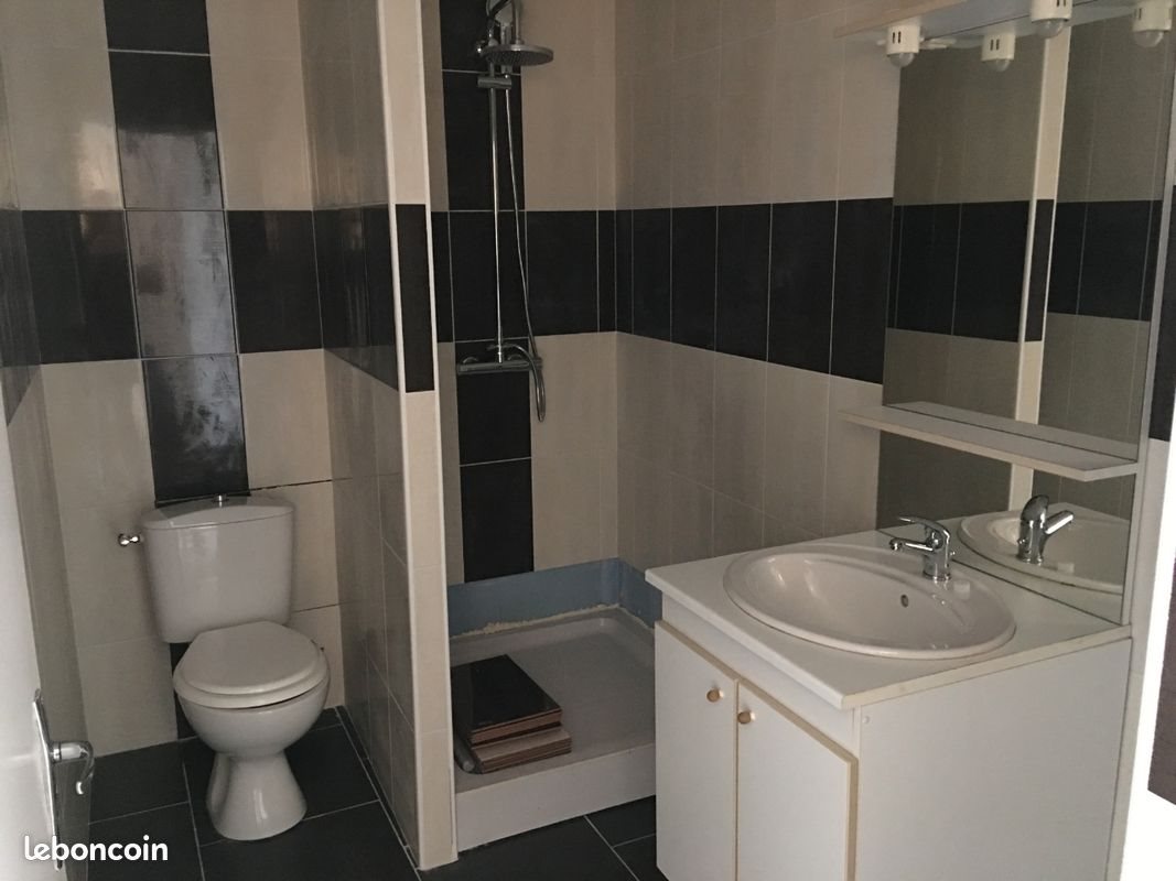 Appartement à louer, 28m², Guéret