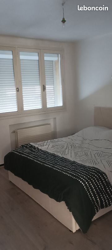 Appartement à louer, 100m², Saint-Mitre-les-Remparts