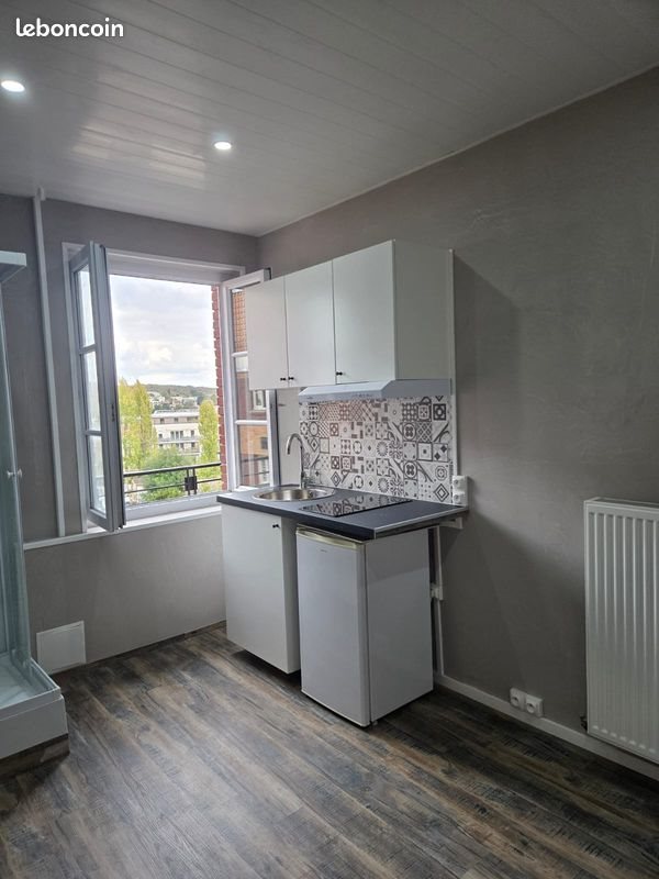Appartement à louer, 9m², Viroflay