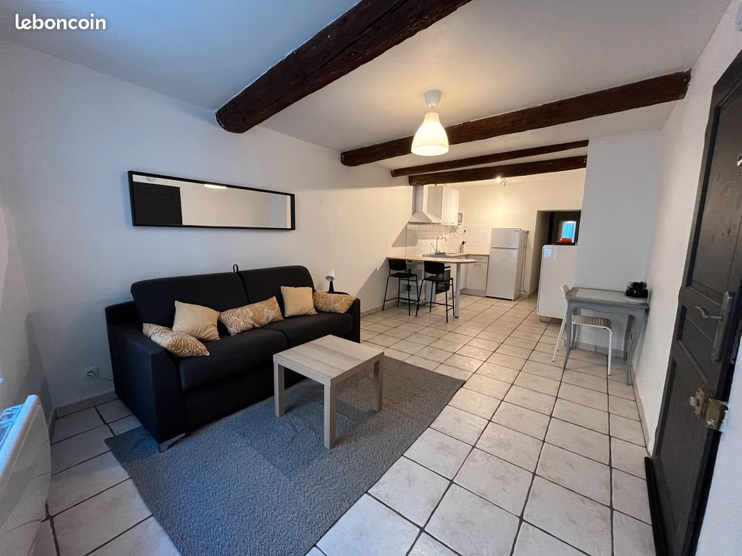Appartement à louer, 30m², Saint-Chamas