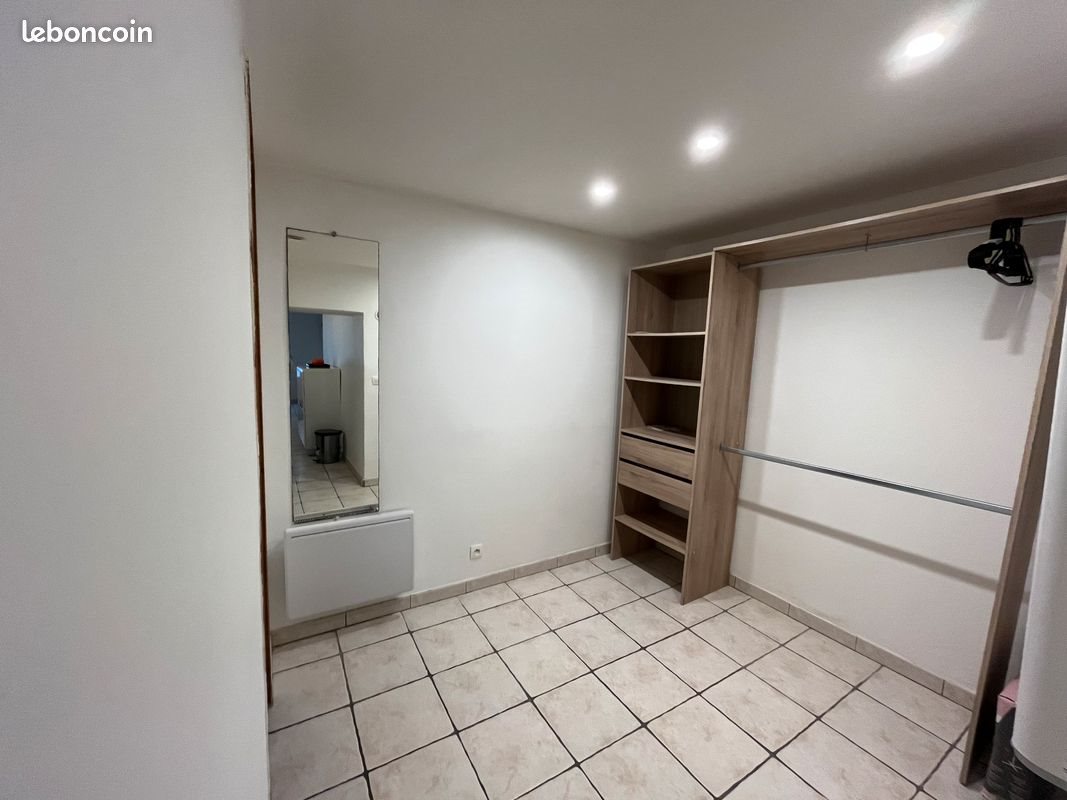 Appartement à louer, 30m², Saint-Chamas