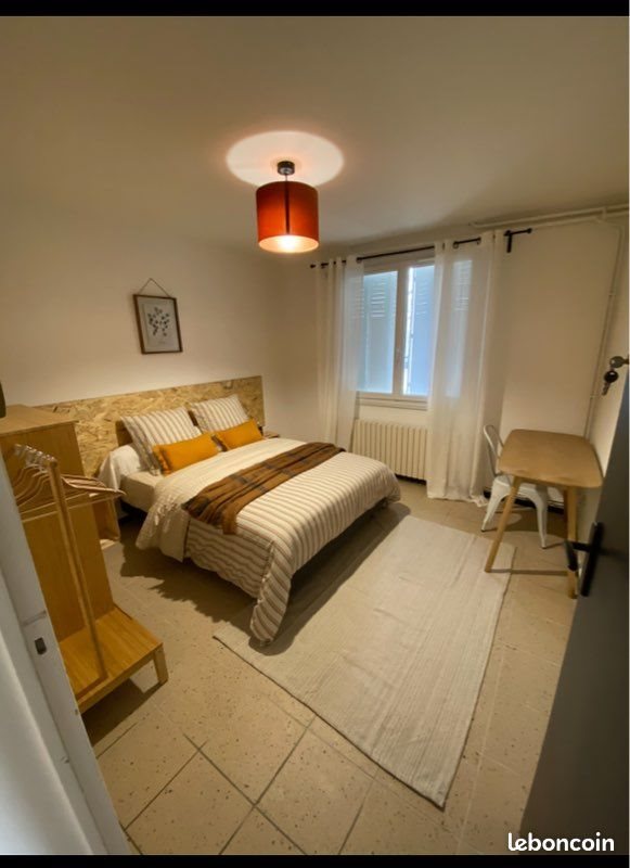 Appartement à louer, 80m², Alès