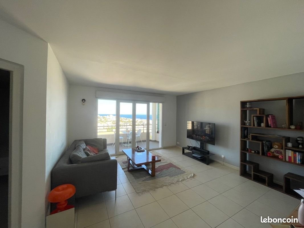 Appartement à louer, 72m², Bastia