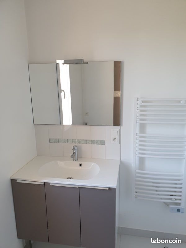 Appartement à louer, 50m², Marignane