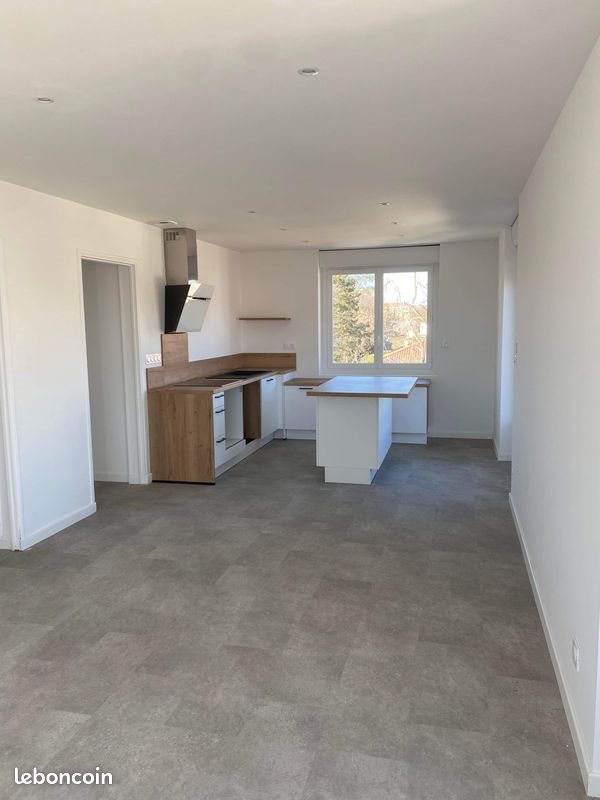Appartement à louer, 75m², Romans-sur-Isère