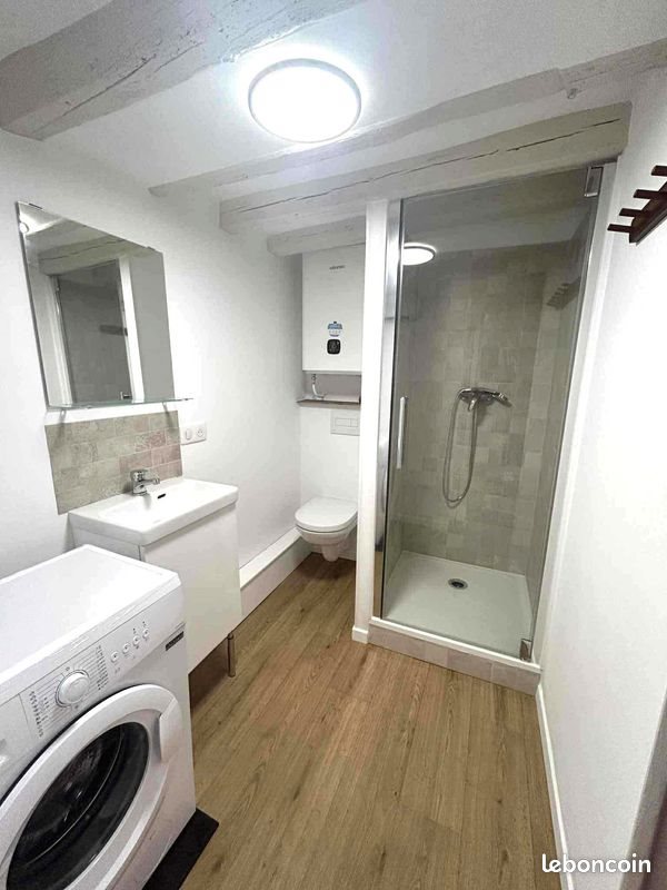 Appartement à louer, 21m², L'Isle-sur-la-Sorgue
