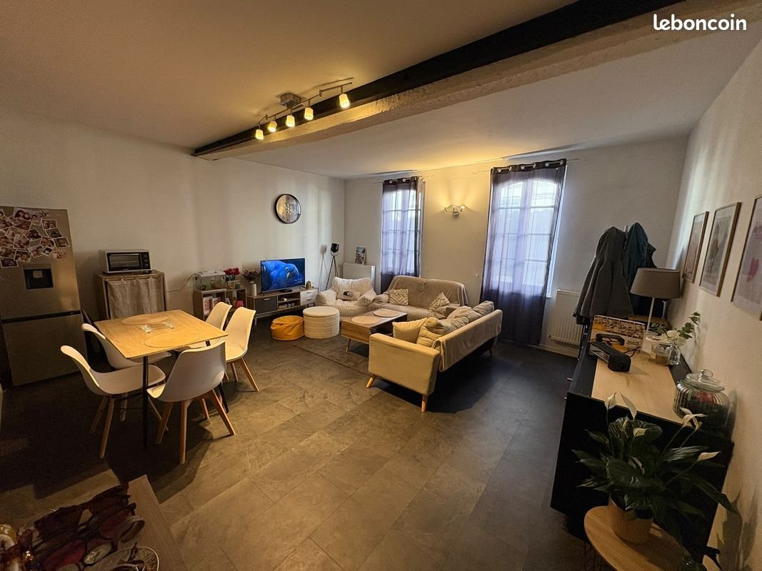 Appartement à louer, 74m², Sorèze