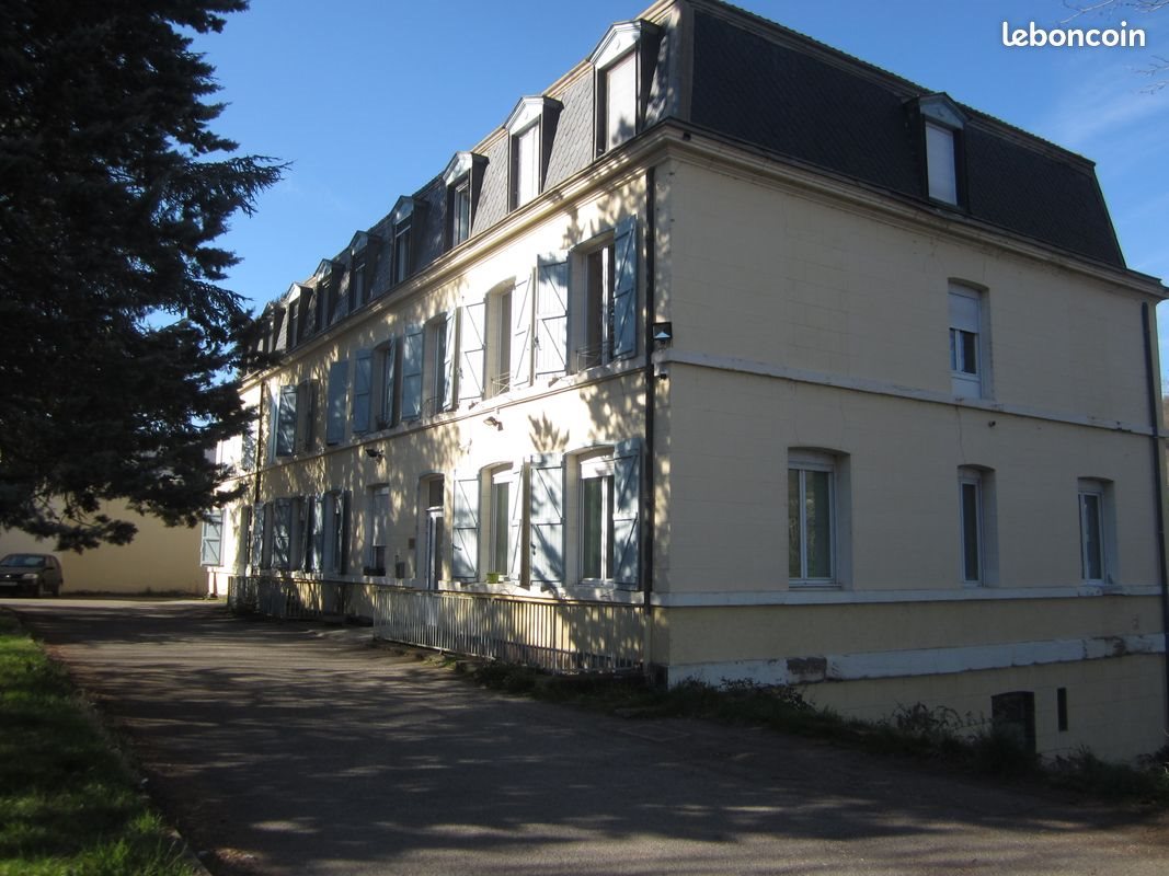 Appartement à louer, 90m², Decazeville