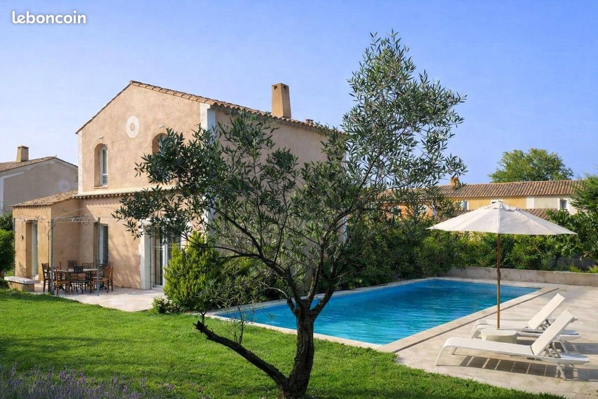 Maison à louer, 115m², Roquebrune-sur-Argens