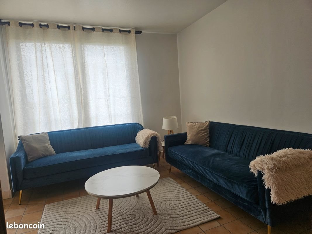 Appartement à louer, 78m², Massy