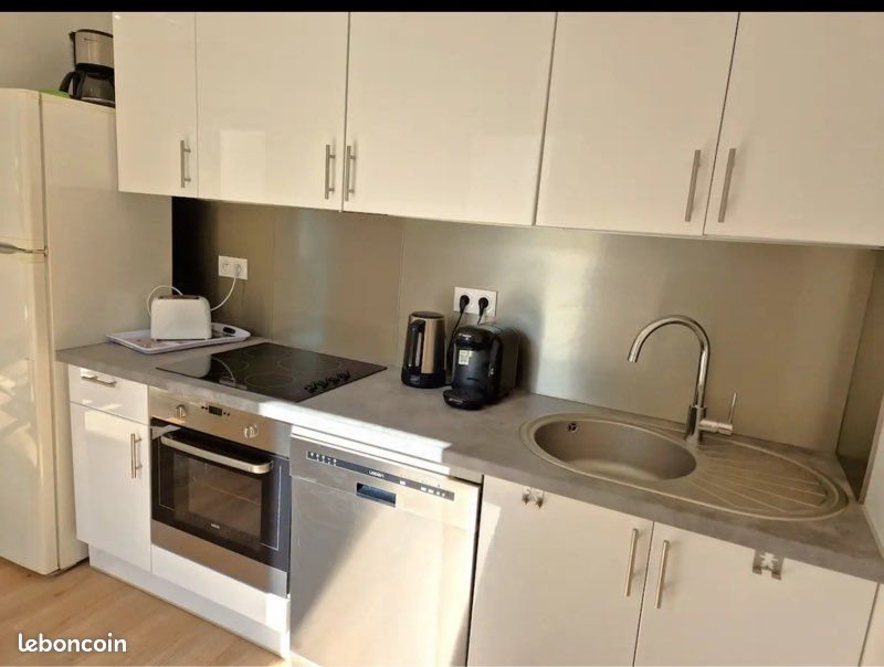 Appartement à louer, 60m², Venzolasca