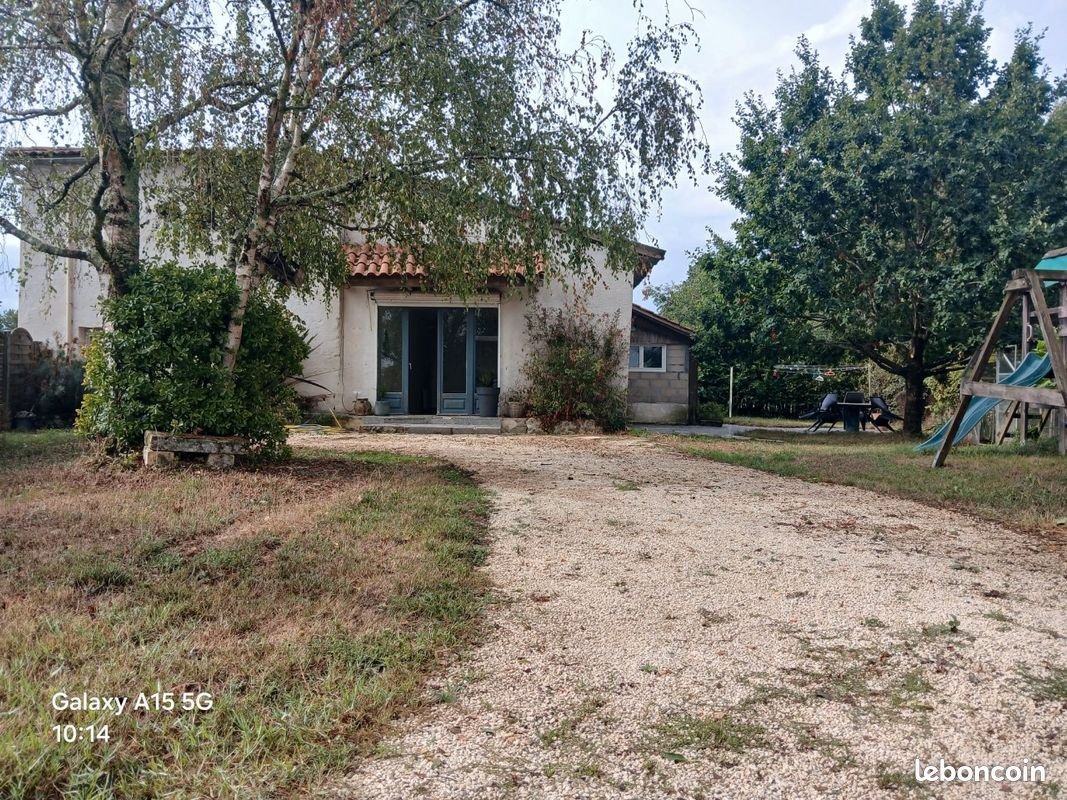 Maison à vendre, 150m², Saint-Genis-de-Saintonge