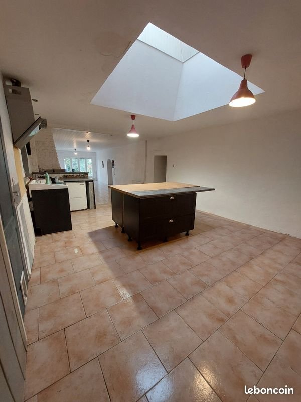 Maison à vendre, 150m², Saint-Genis-de-Saintonge