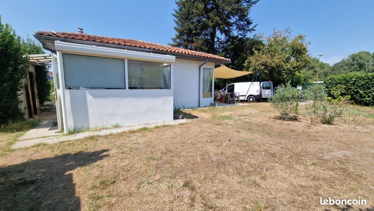Maison à louer, 60m², Salles