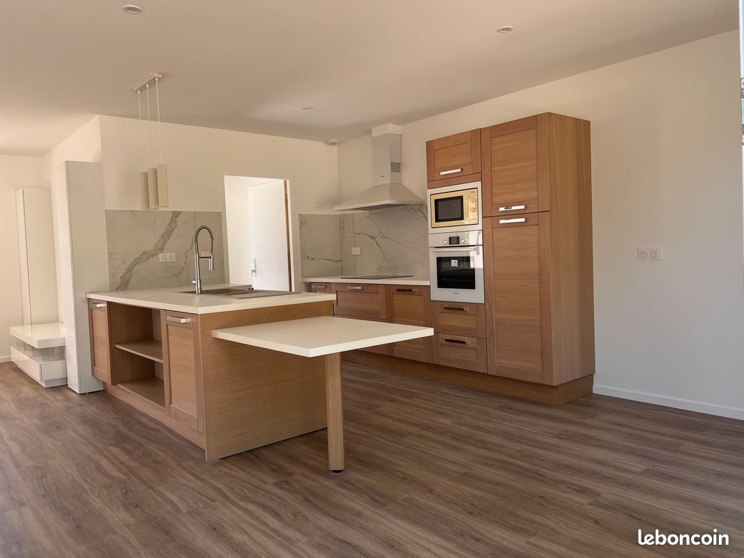 Maison à vendre, 101m², Saint-Etienne-de-Tulmont