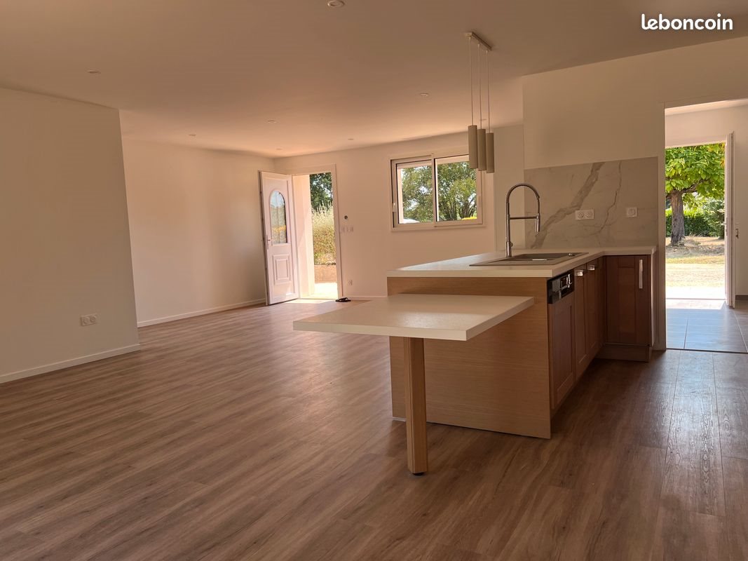 Maison à vendre, 101m², Saint-Etienne-de-Tulmont