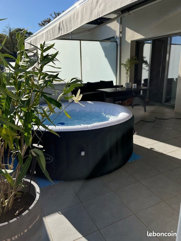 Appartement à vendre, 64m², Lons