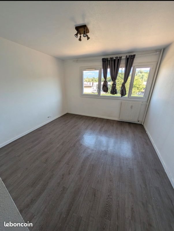 Appartement à louer, 25m², Saint-Julien-en-Genevois