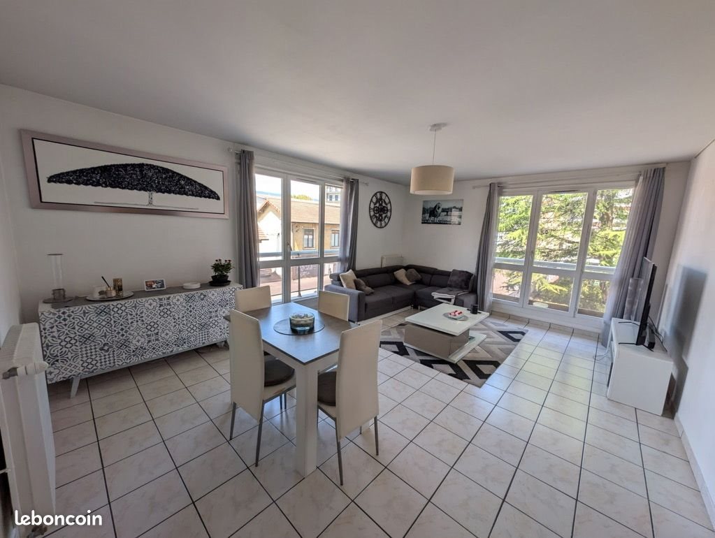 Appartement à louer, 71m², Chambéry